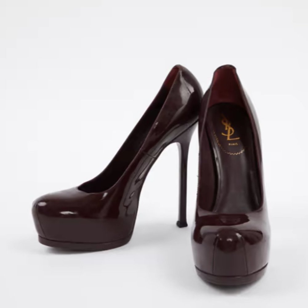Yves Saint Laurent Trib Too Patent Leather Heels